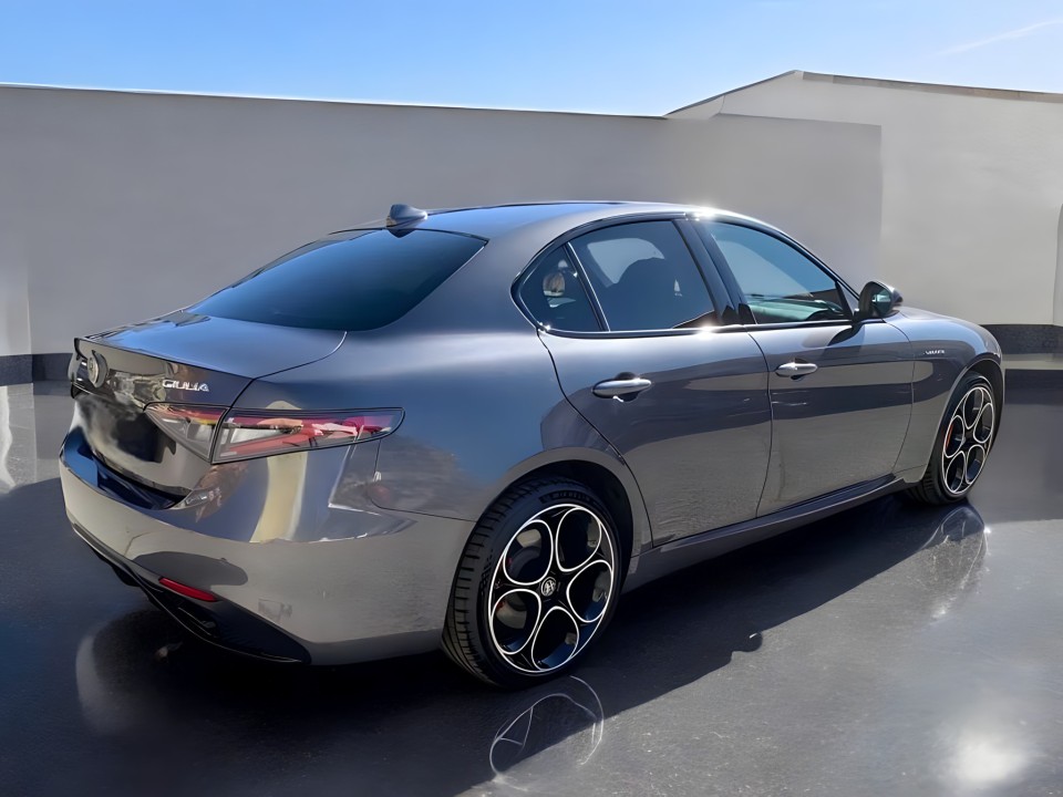 Alfa Romeo Giulia Q4 Veloce (3)