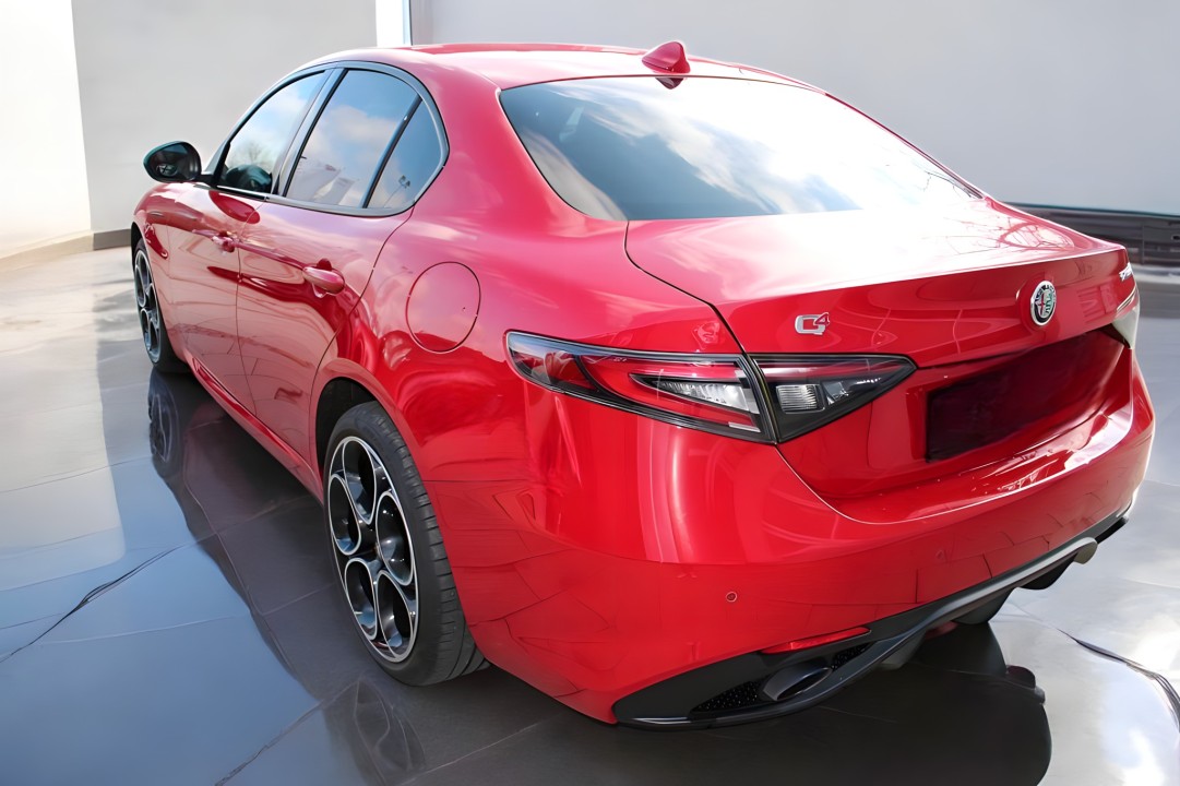 Alfa Romeo Giulia Q4 (5)