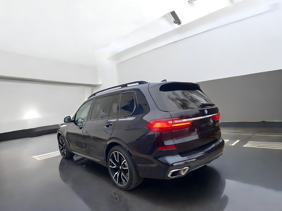 BMW X7 xDrive40d M-Sport (5)