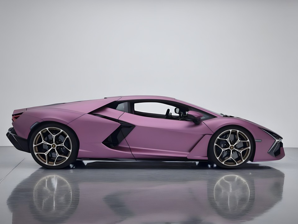 Lamborghini Revuelto (4)