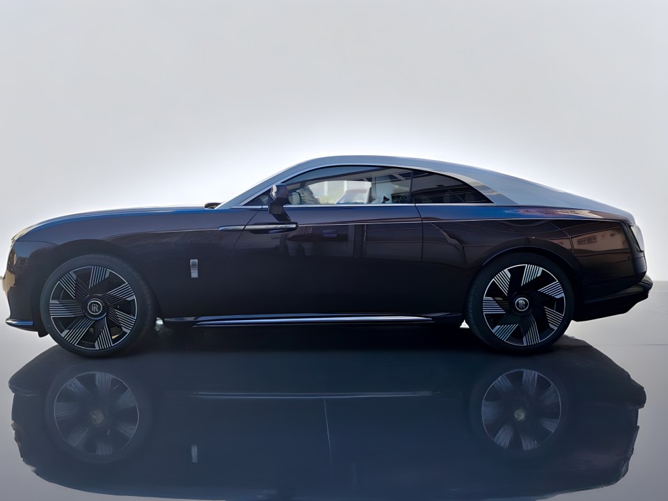 Rolls-Royce Spectre (5)