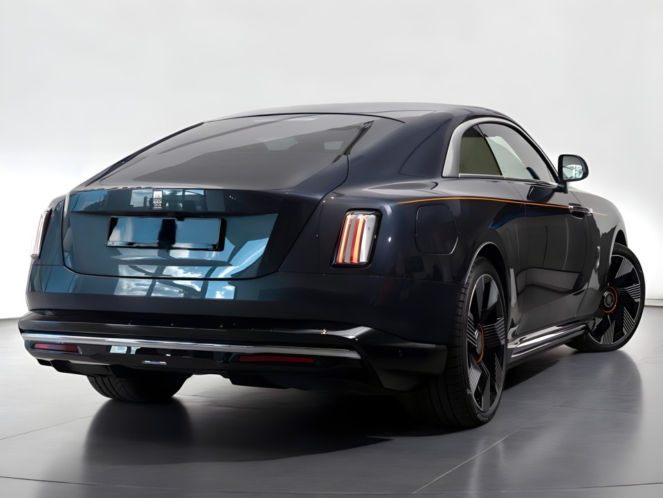 Rolls-Royce Spectre (5)