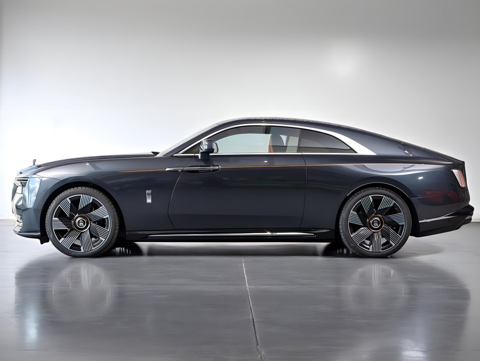 Rolls-Royce Spectre (3)