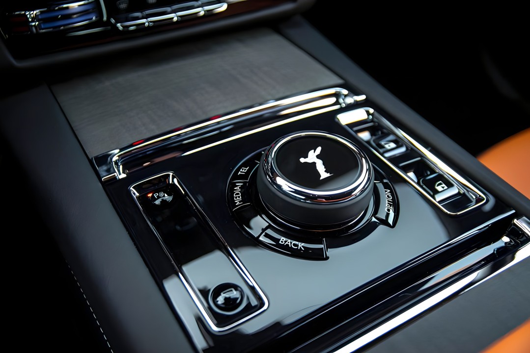 Rolls-Royce Spectre - foto 10
