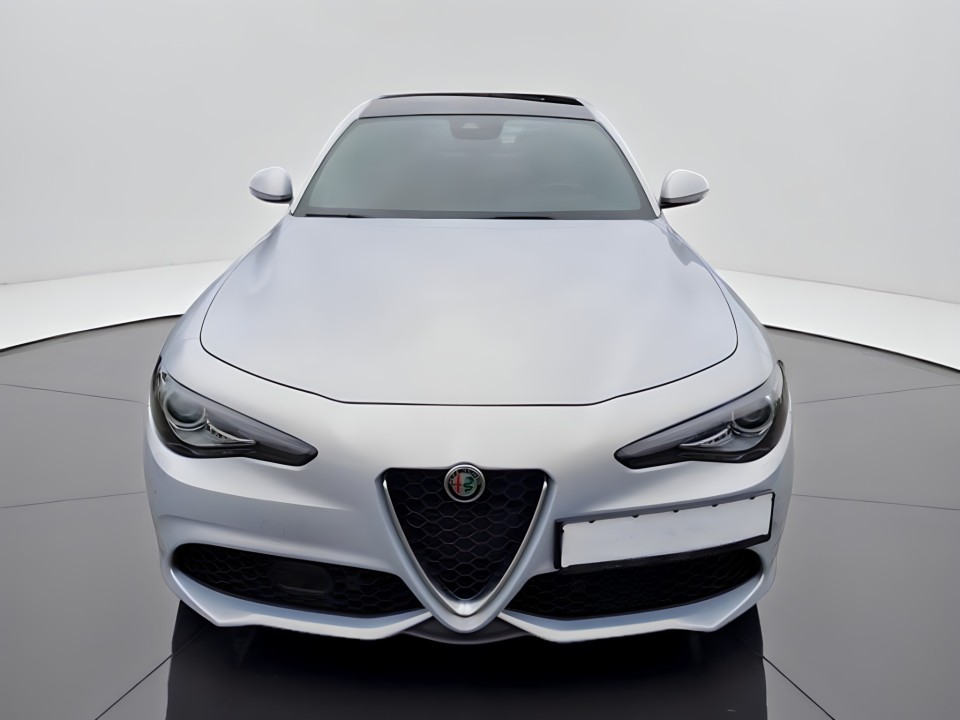 Alfa Romeo Giulia Q4 (2)