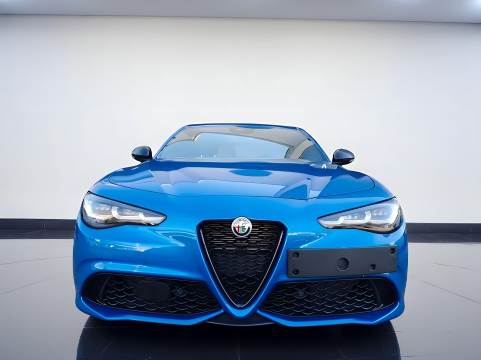 Alfa Romeo Giulia Veloce Q4 (2)