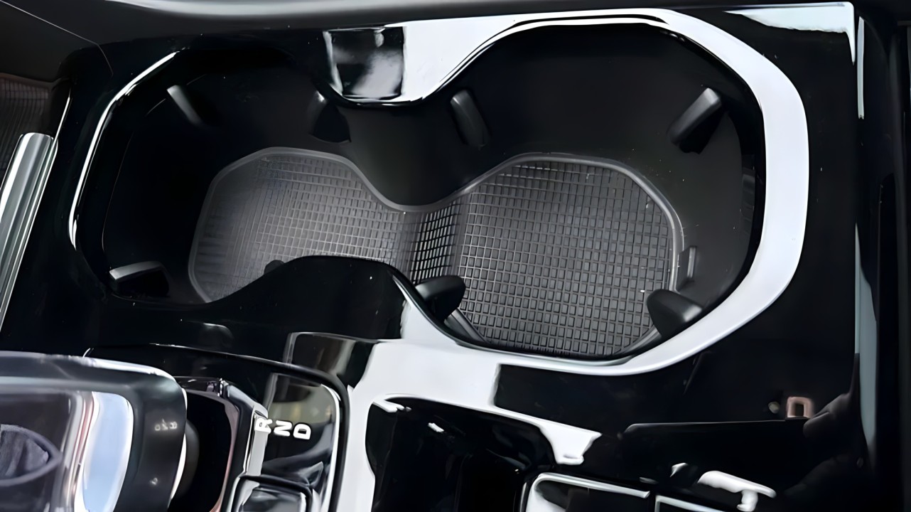 Volvo XC 40 - foto 33