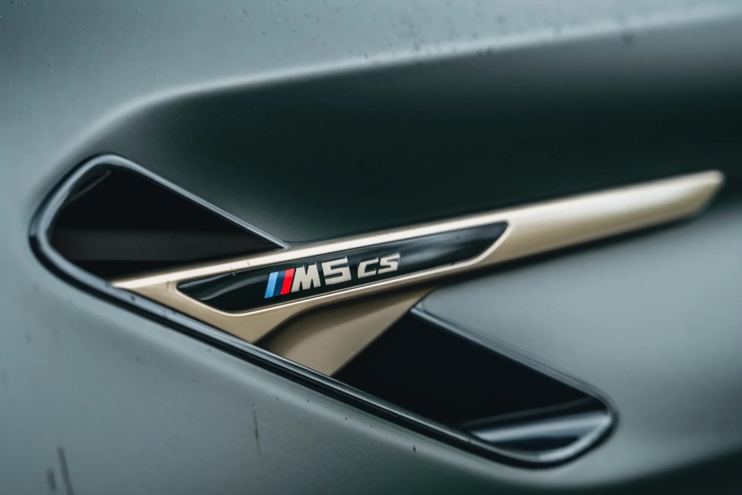 BMW M5 CS - foto 20