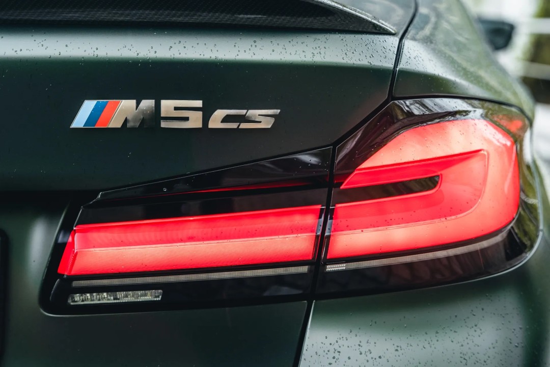 BMW M5 CS - foto 21