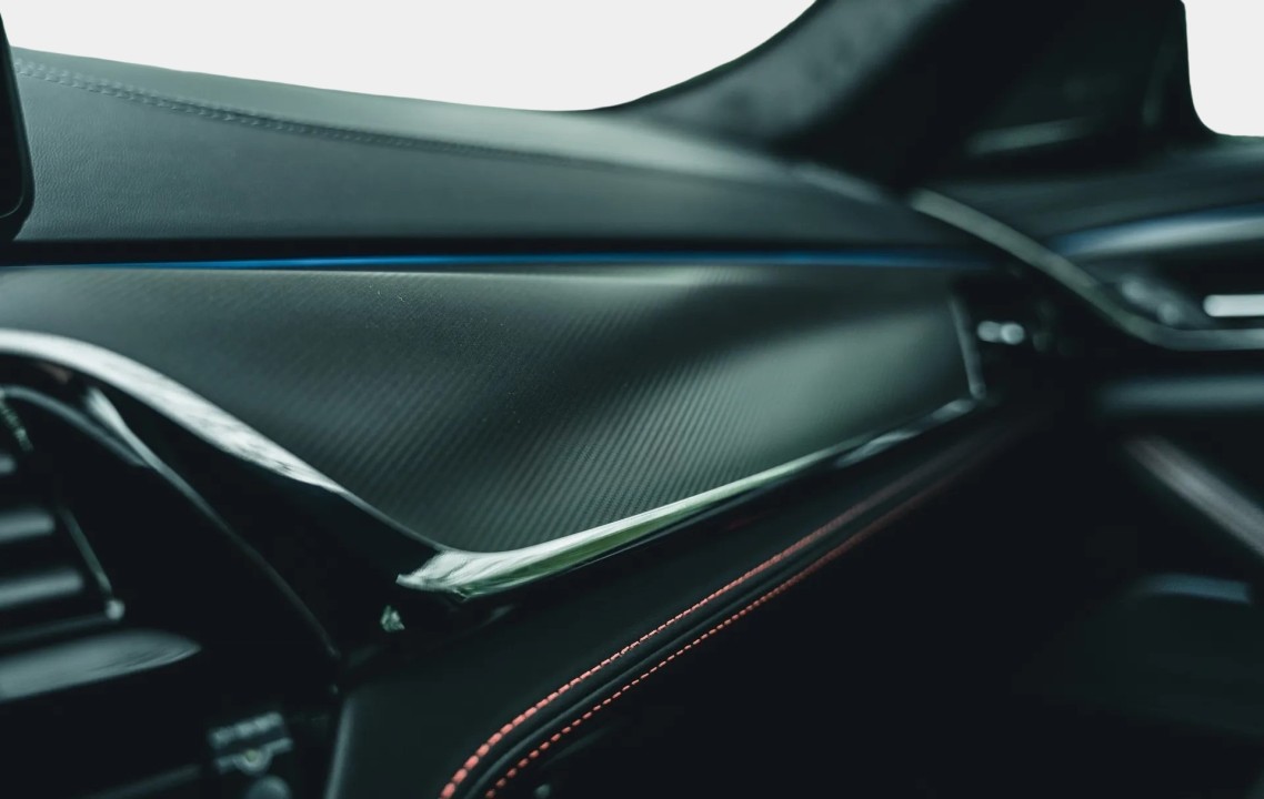 BMW M5 CS - foto 16
