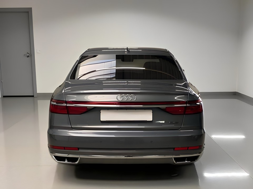 Audi A8 50 TDI quattro (3)