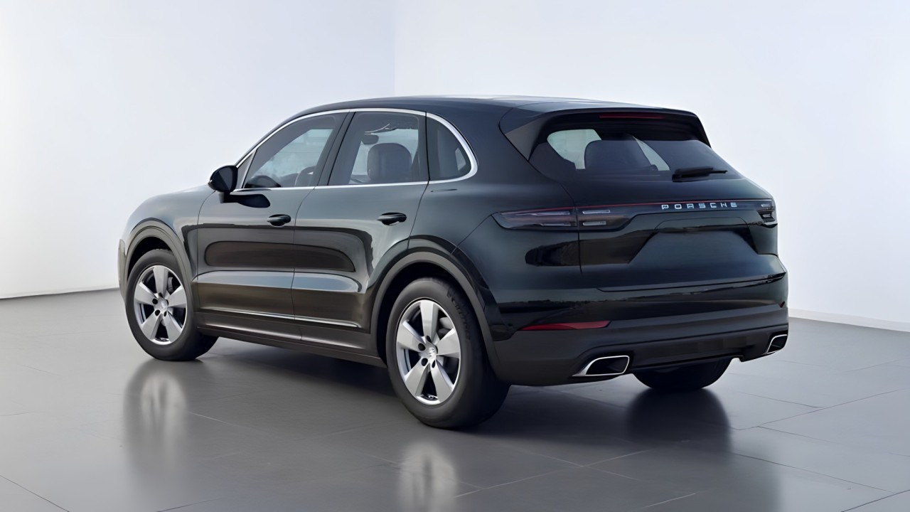 Porsche Cayenne (3)