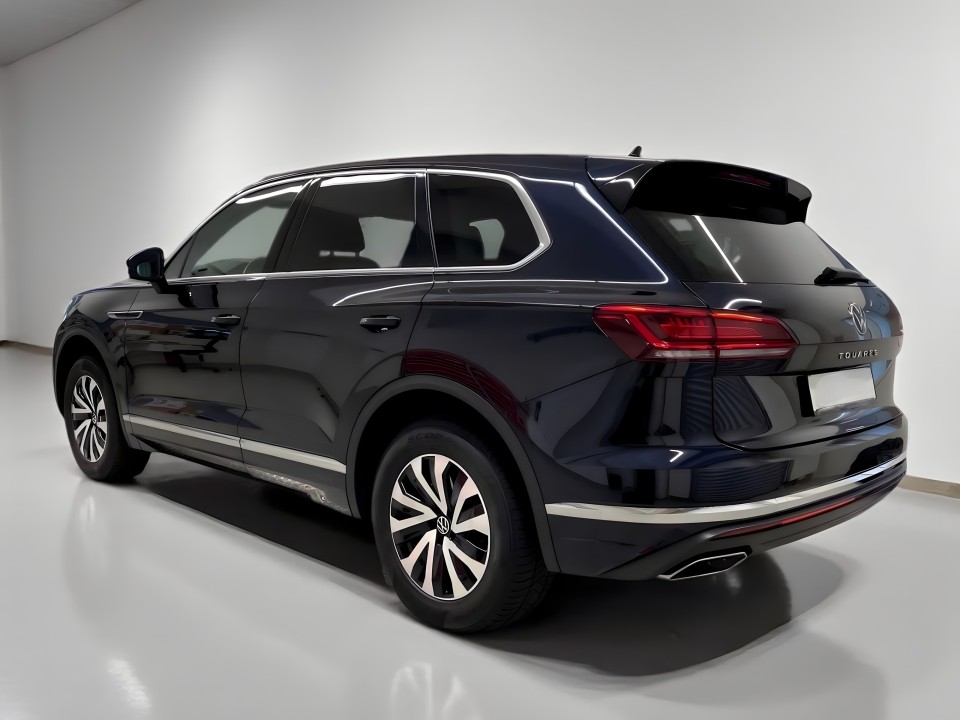 Volkswagen Touareg TDI 4MATIC (2)
