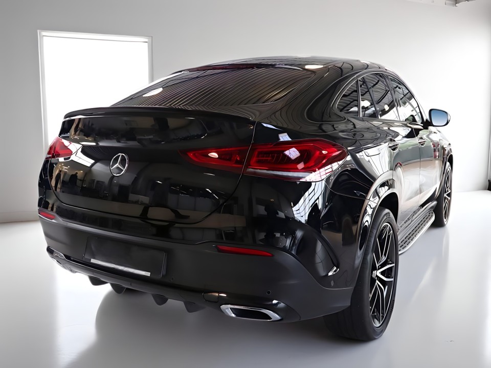 Mercedes-Benz GLE Coupe 400d 4MATIC AMG (2)