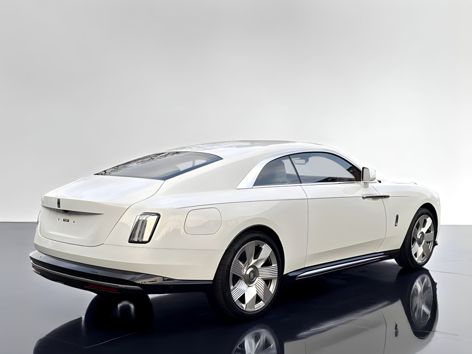 Rolls-Royce Spectre (2)