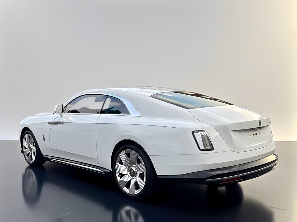 Rolls-Royce Spectre (4)