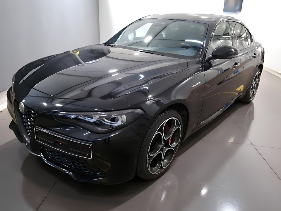 Alfa Romeo Giulia