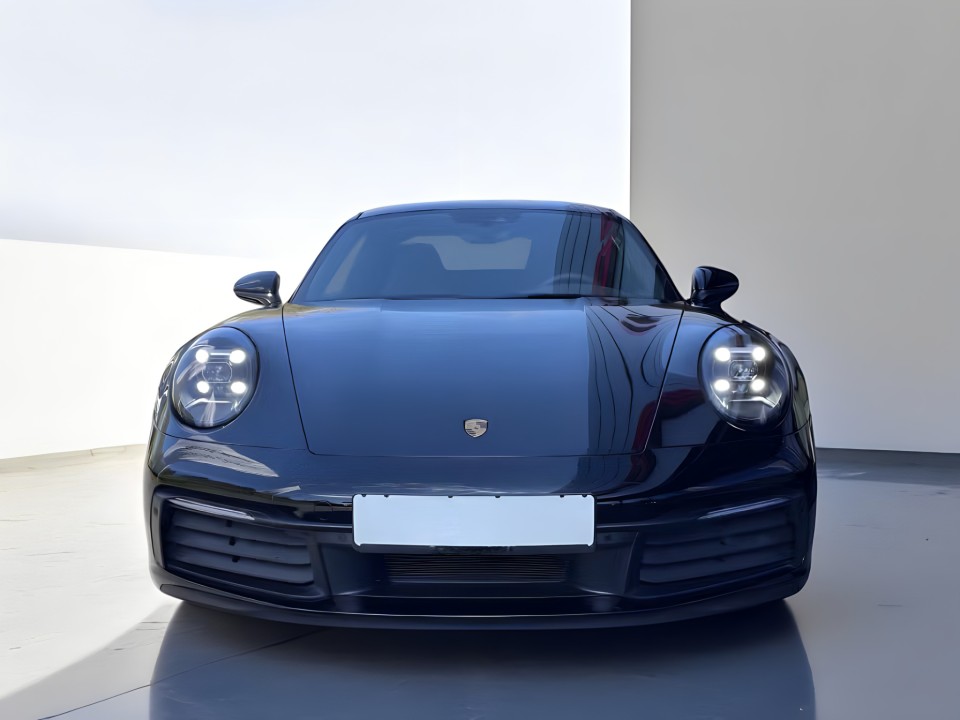 Porsche 911 Carrera (2)