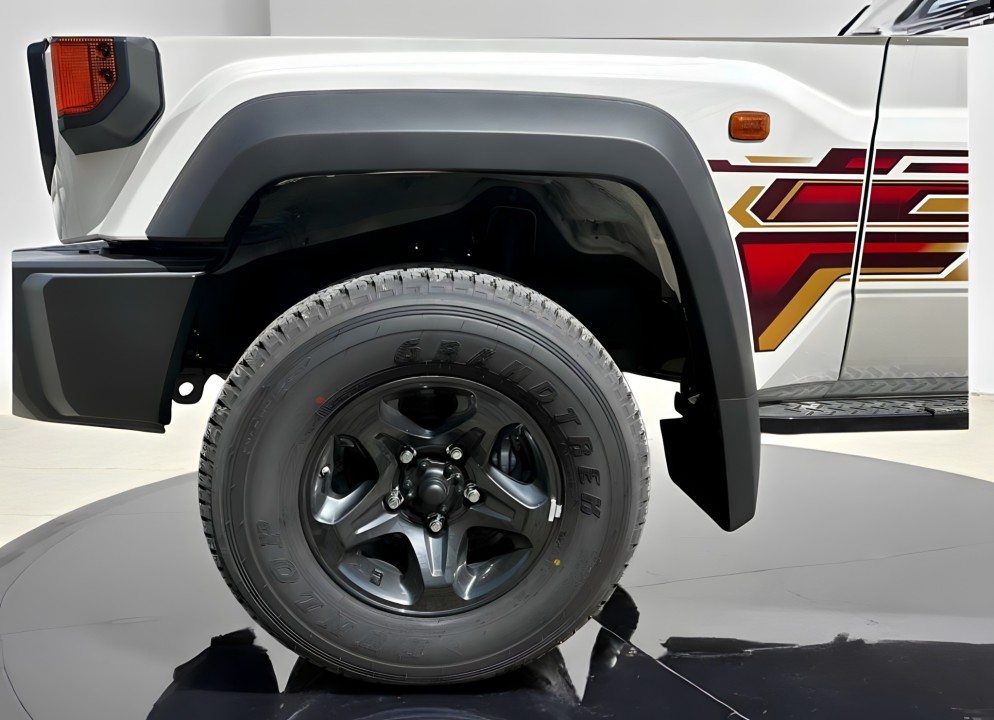 Toyota Land Cruiser (5)