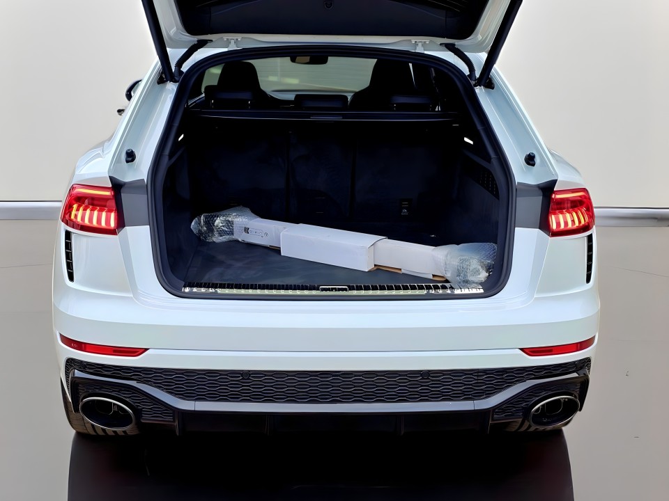 Audi RS Q8 TFSI quattro - foto 13