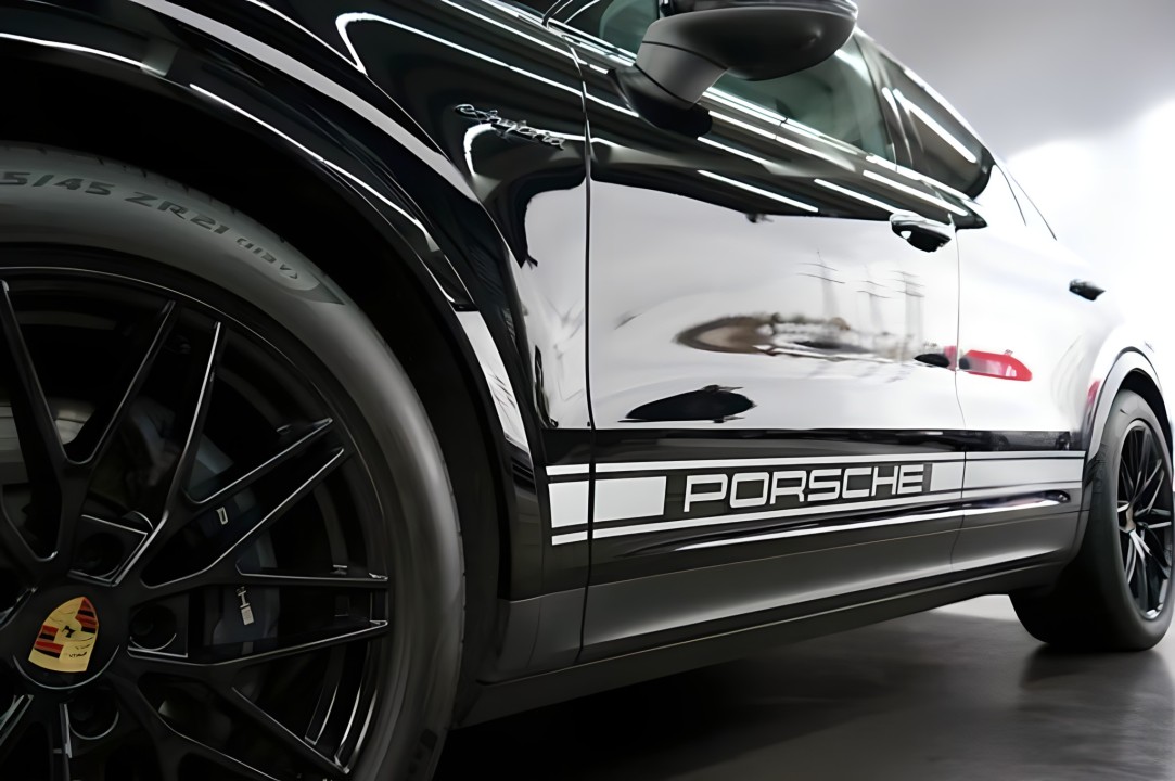 Porsche Cayenne Coupe - foto 23