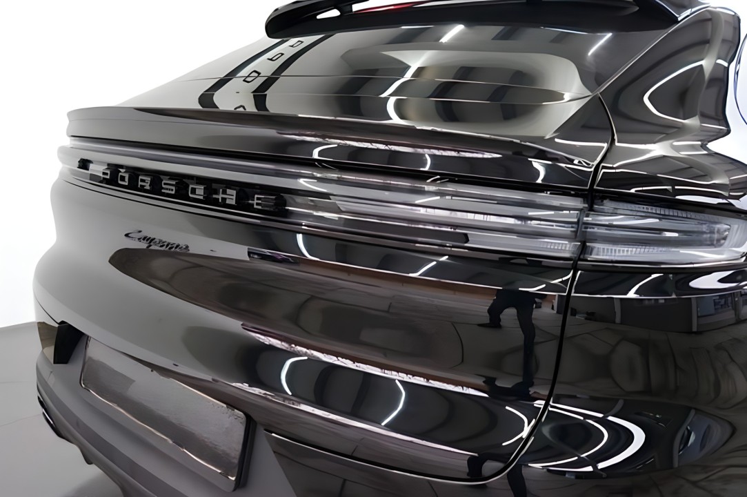 Porsche Cayenne Coupe - foto 21