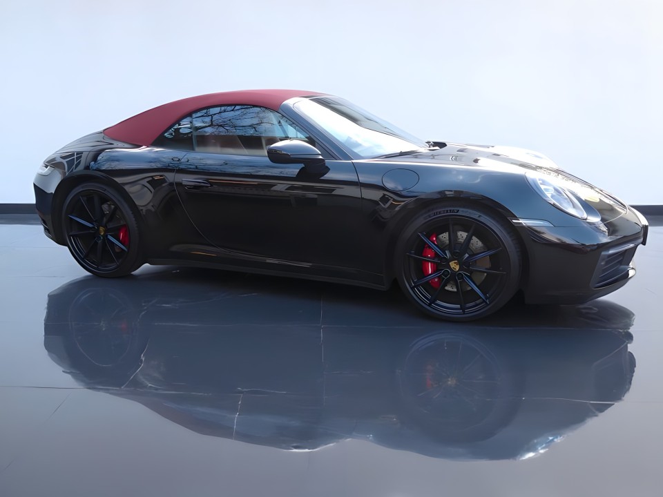 Porsche 911 (2)
