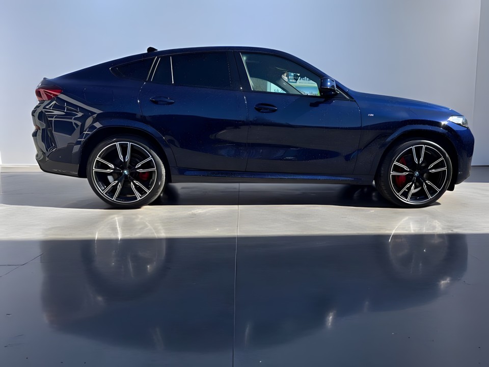 BMW X6 30d M-Sport (2)