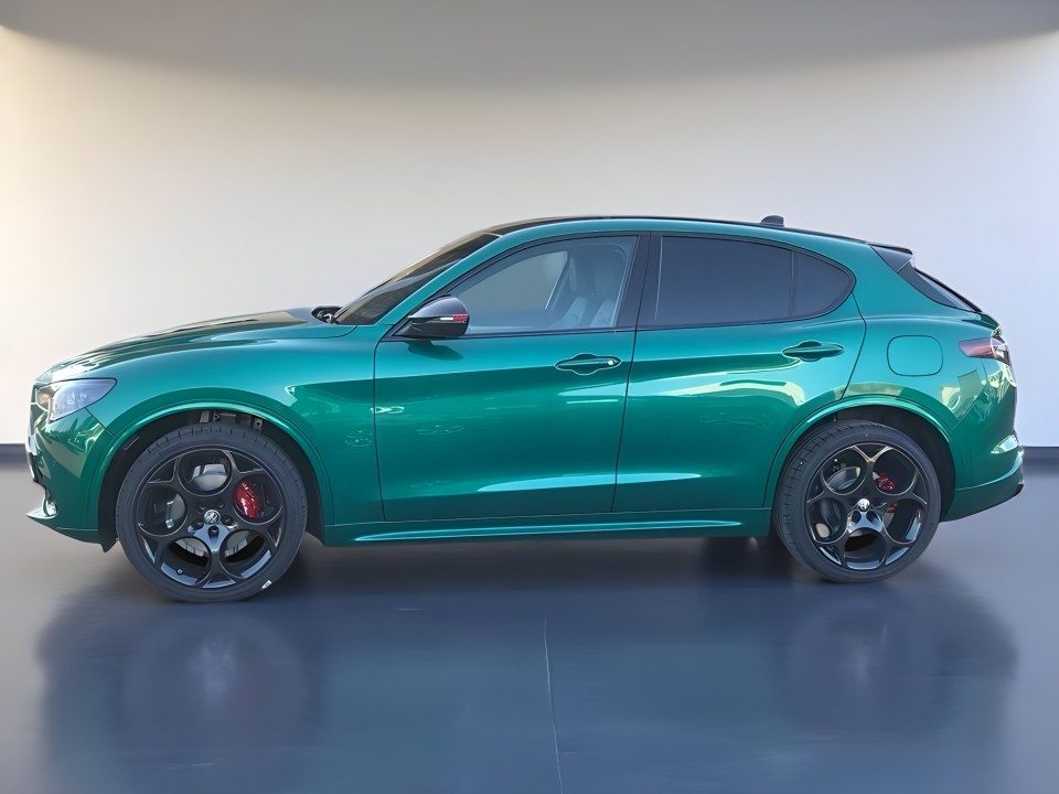 Alfa Romeo Stelvio (2)