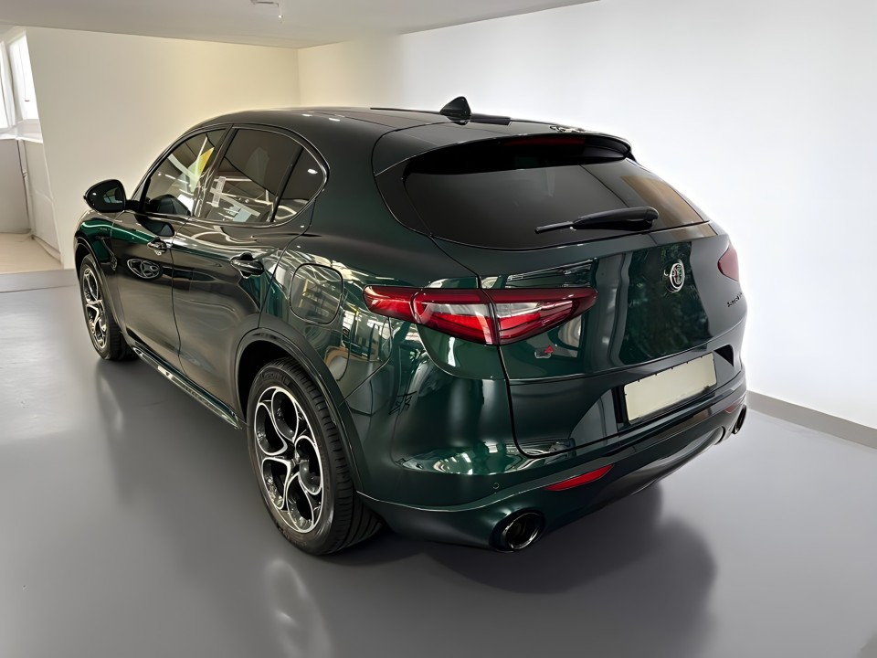 Alfa Romeo Stelvio Veloce (2)