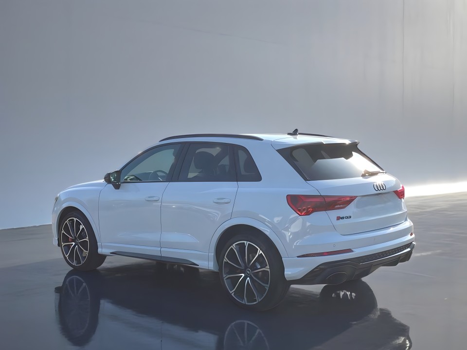 Audi RS Q3 TFSI quattro S tronic (3)
