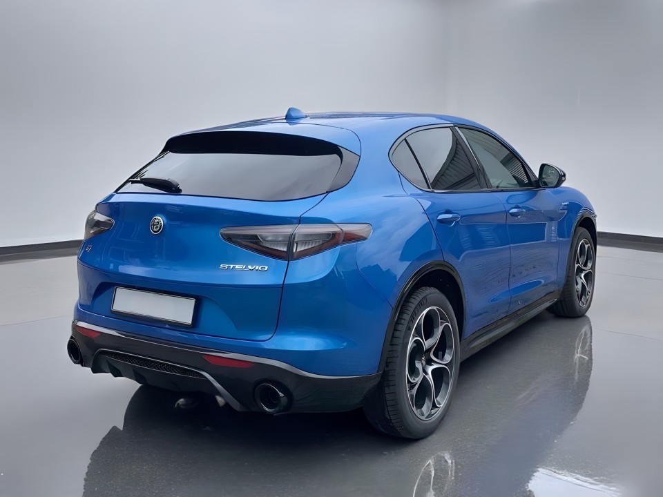 Alfa Romeo Stelvio (5)