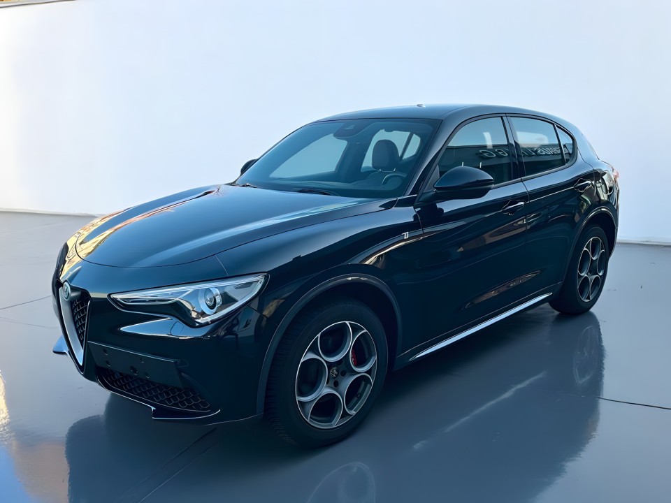 Alfa Romeo Stelvio TI 2.0 (4)