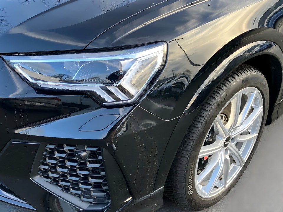 Audi RS Q3 - foto 12