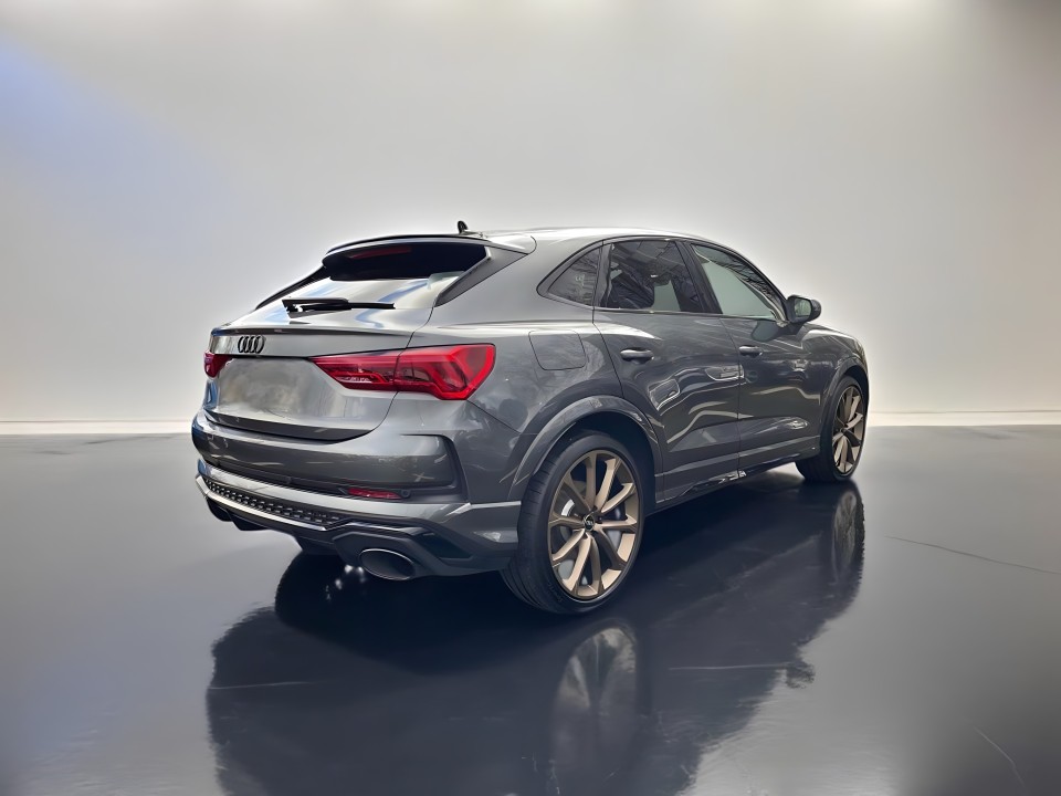 Audi RS Q3 TFSI quattro S tronic (5)