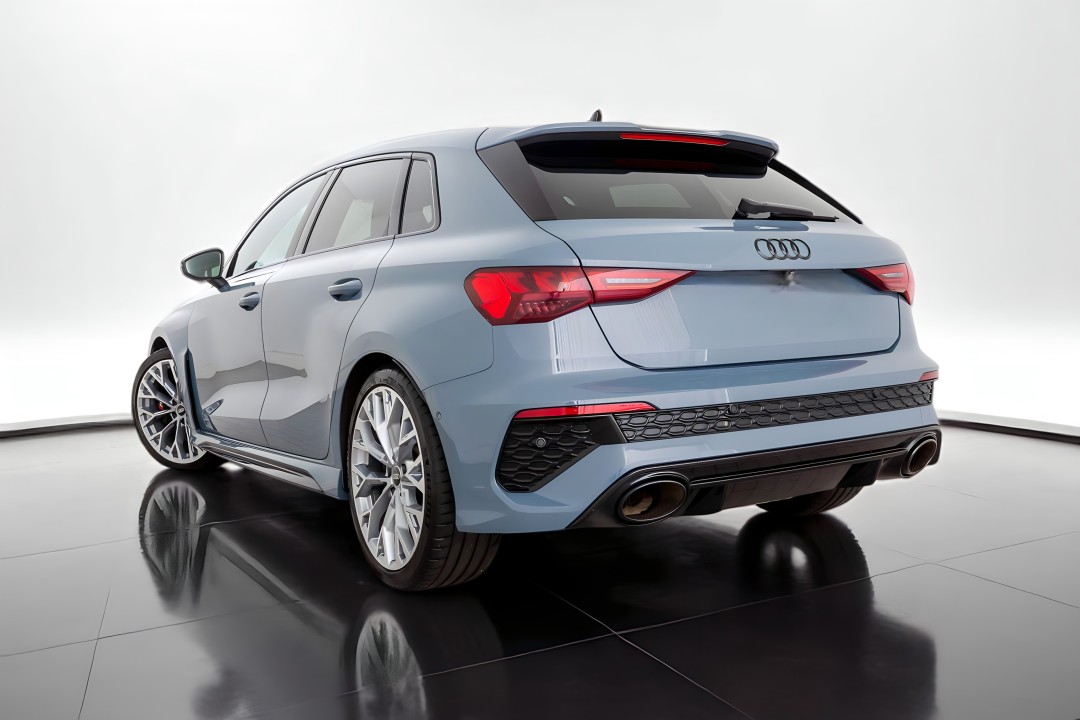 Audi RS3 TFSI quattro S tronic (3)