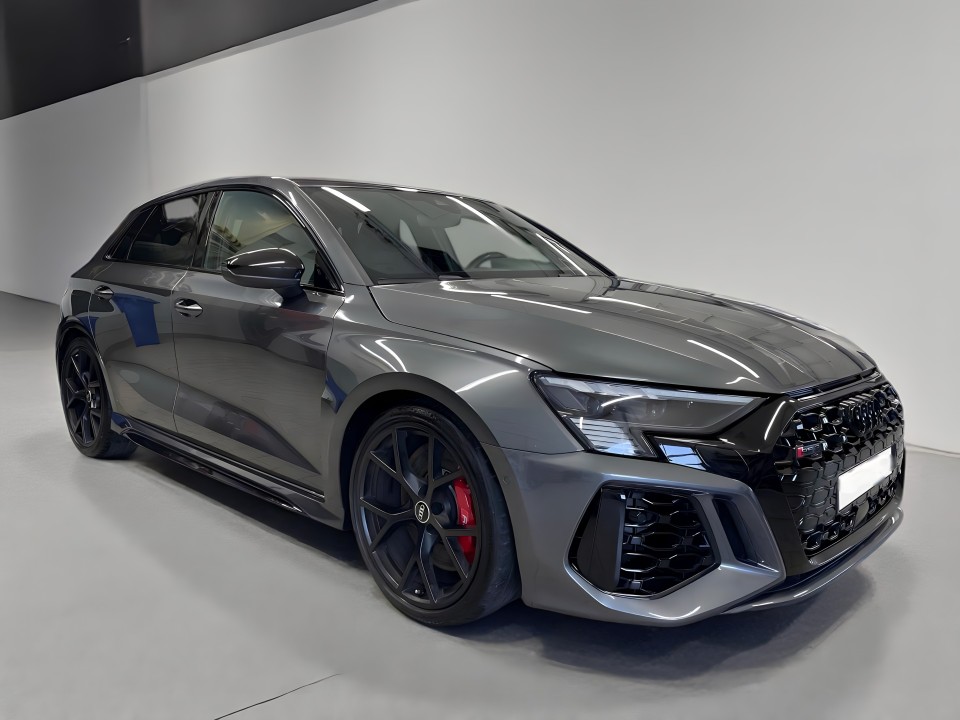 Audi RS3 TFSI quattro S tronic