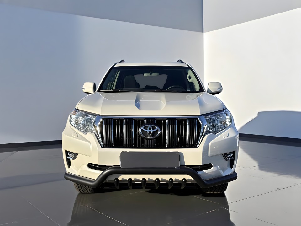 Toyota Land Cruiser (5)