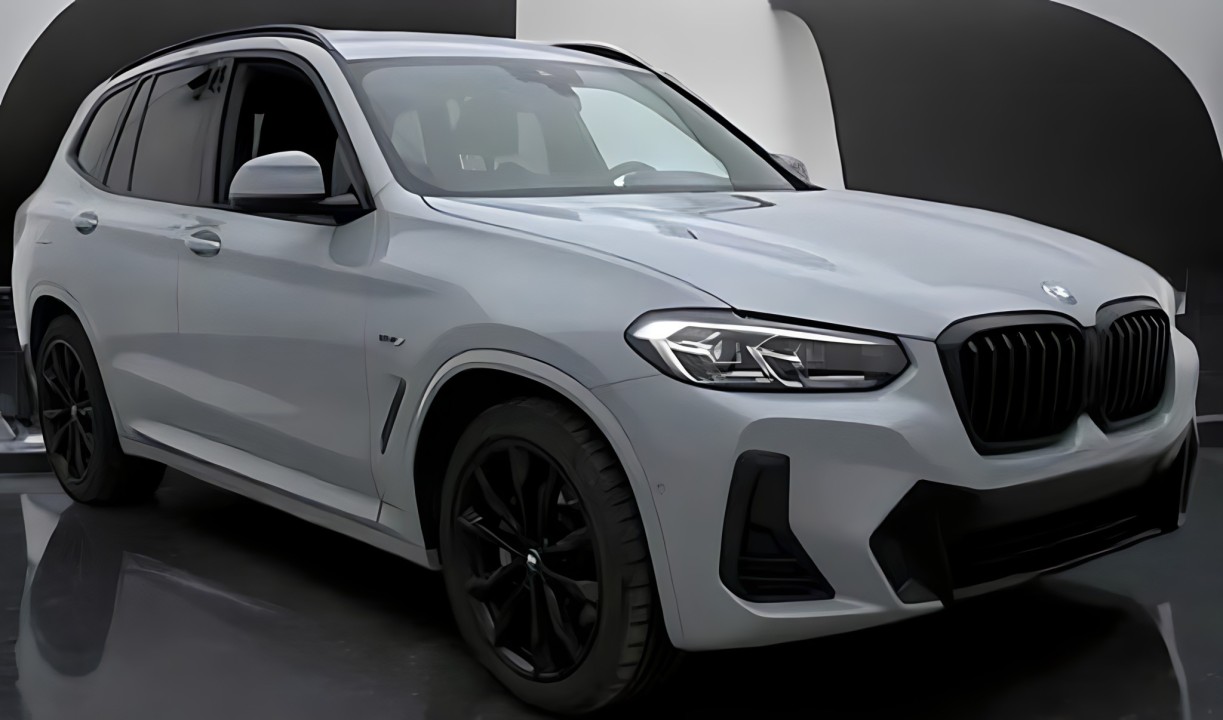 BMW X3 xDrive30e (2)