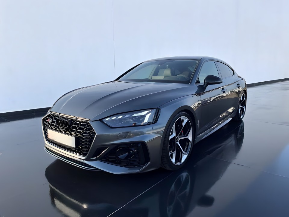 Audi RS5 TFSI quattro tiptronic