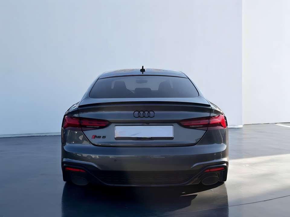 Audi RS5 TFSI quattro tiptronic (4)