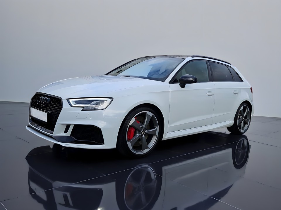 Audi RS3 TFSI quattro S tronic