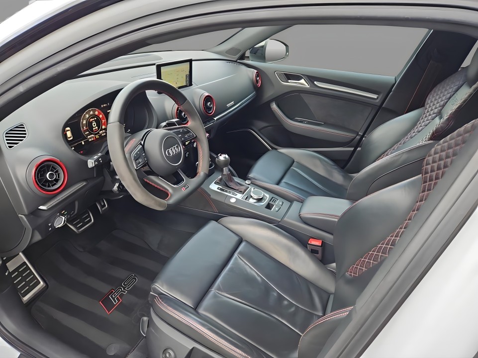 Audi RS3 TFSI quattro S tronic - foto 6
