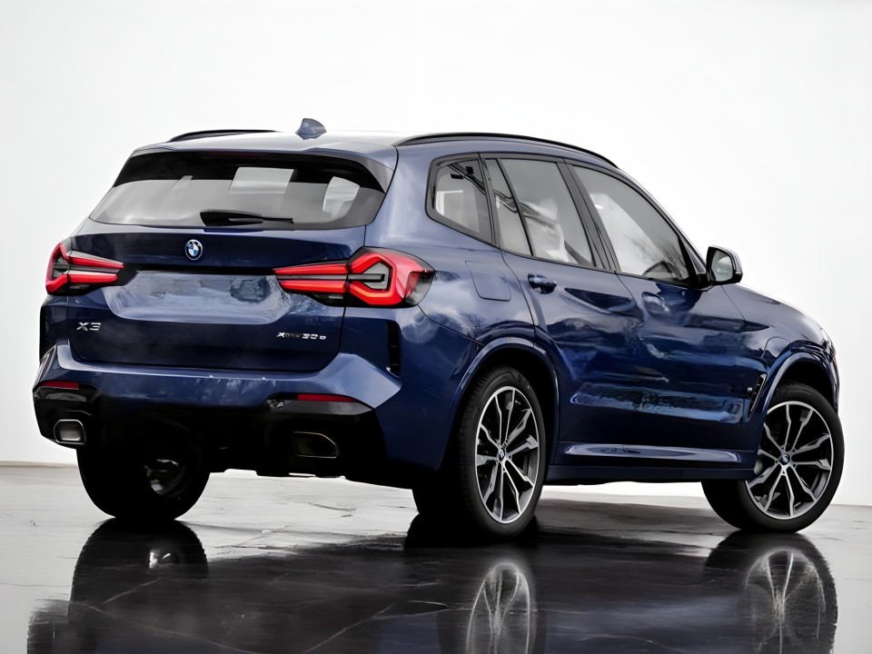 BMW X3 xDrive30e (3)
