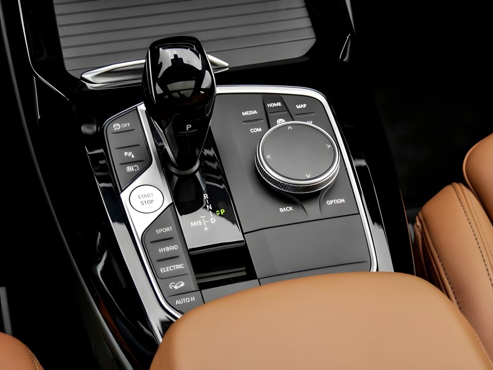 BMW X3 xDrive30e (4)