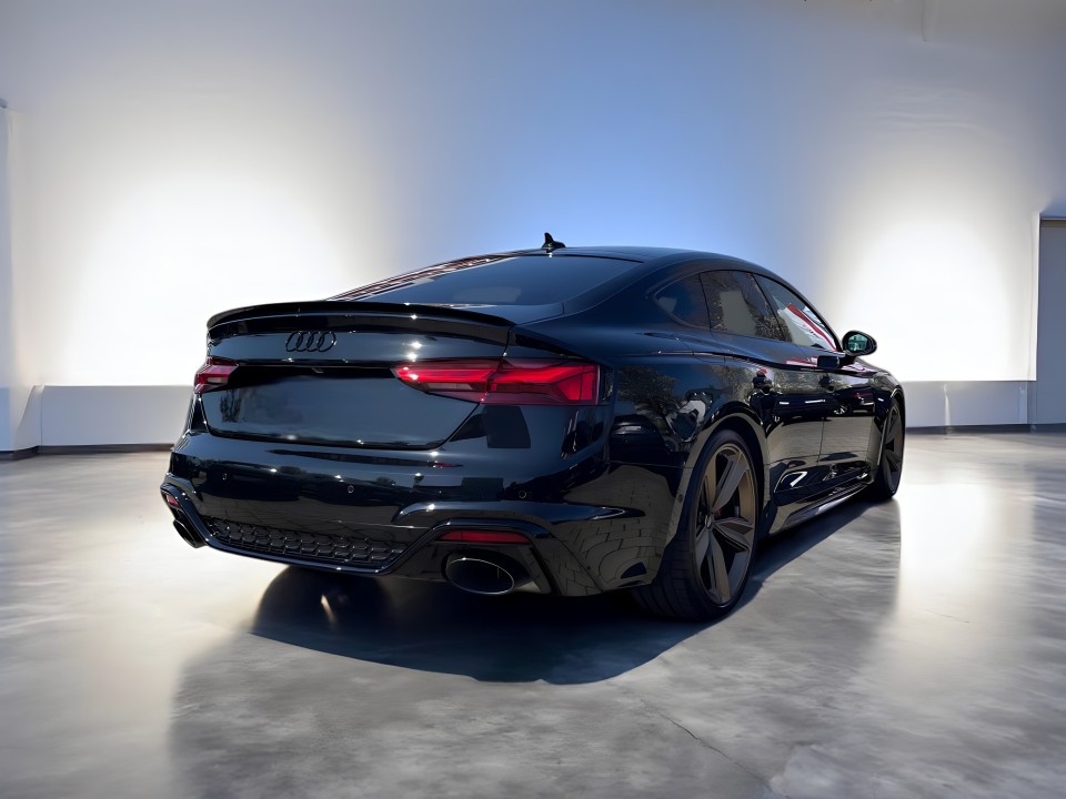 Audi RS5 TFSI quattro tiptronic (2)