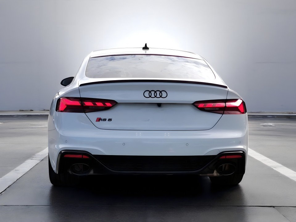 Audi RS5 TFSI quattro tiptronic (5)