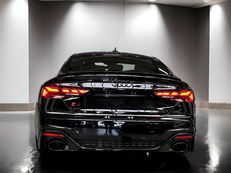 Audi RS5 TFSI quattro tiptronic (4)