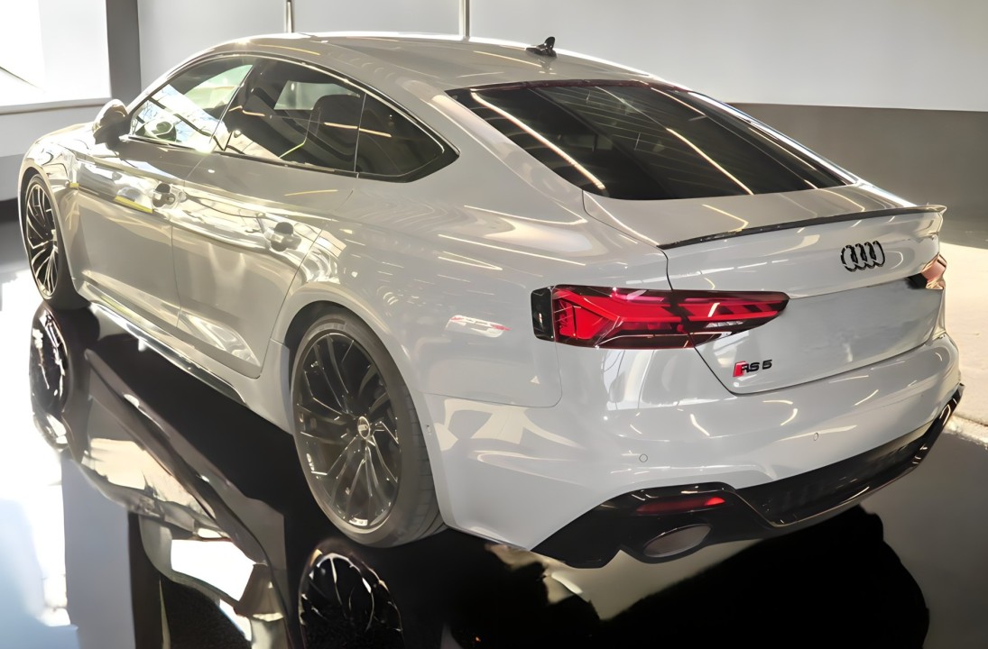 Audi RS5 TFSI quattro tiptronic (3)