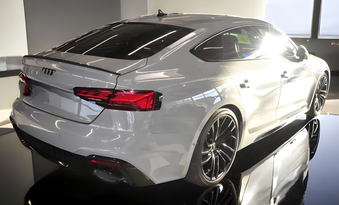 Audi RS5 TFSI quattro tiptronic (4)